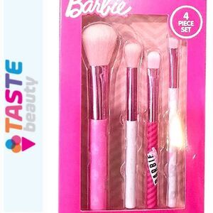 Taste Beauty X Barbie 4-PC Cosmetic Brush Set
